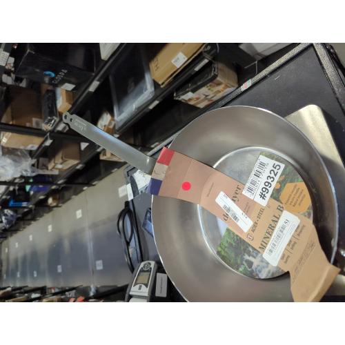 De Buyer MINERAL B Carbon Steel Fry Pan - 10.25” Diameter, 7.3” Cooking Surface - Ideal for Searing, Sauteing & Reheating - PFAS, PFOA & PFOS Free - Made in France