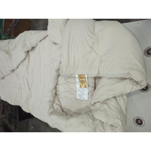 Bedsure Twin/Twin XL Comforter Set - Beige Soft Bedding for All Seasons, Cationic Dyed Bed Set, 2 Pieces, 1 Twin Size Comforter (68x88) and 1 Pillow Sham (20x26 2)