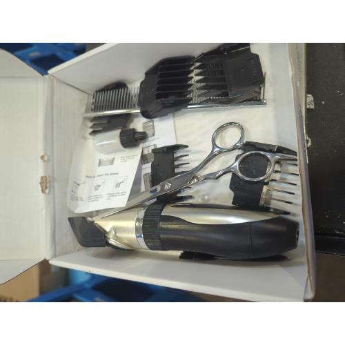 oneisall Dog Clipper Low Noise, Dog Grooming Kit with Rechargeable, Pet Shaver Cordless Electric Quiet Hair Clipper Set for Dogs Cats Pets（Gold）