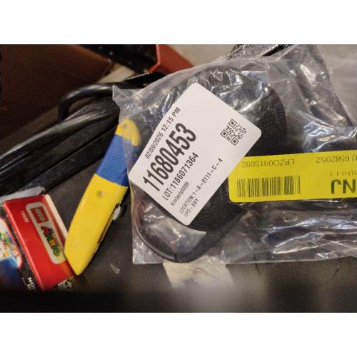 JBL Clip 5 - Ultra-Portable, Waterproof & Dustproof Bluetooth Speaker, Big JBL Pro Sound with Punchy bass, Integrated Carabiner, Up to 12 Hours of Play, Made in Part with Recycled Materials (Black)