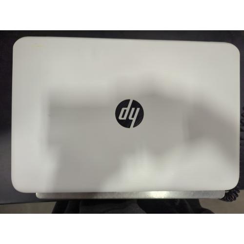 HP Stream - 14-ax022nr With Charger