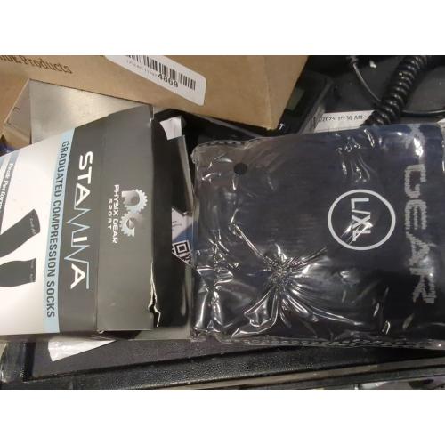 Physix Gear Compression Socks 20-30 mmHg - Men & Women - Running, Nurses, Shin Splints, Flight, Travel