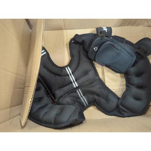 ZELUS Weighted Vest for Women Men, 4-10lb/11-20lb/20-32lb Adjustable Weight Vest with 6 Iron Sand Bags, U-Shaped Rucking Vest with Adjustable Buckle Straps, Workout Vest for Strength Training, Black