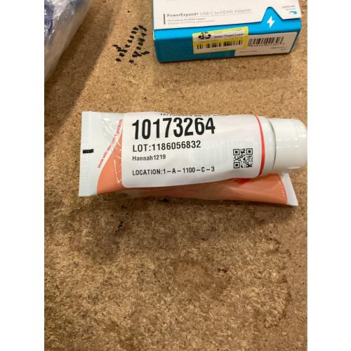 Lume Whole Body Women's Invisible Cream Tube Deodorant Clean Tangerine Scent 2 pack