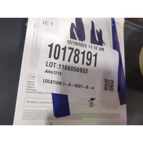 Anker - Nano Power Bank with Built-in Foldable USB-C Connector - Black