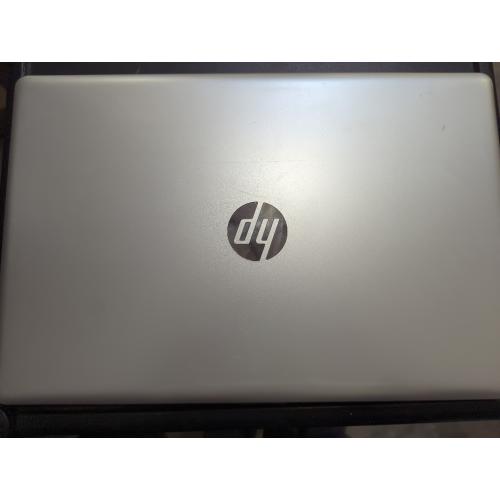 HP Notebook - 17-by0007cy with charger