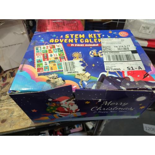 Gutter Games 12 Games of Christmas - Family Game Night Pack for Kids and Teens - Hilarious Christmas Party Games for Adults and Family Party - Complete Entertainment Package - Multicolor