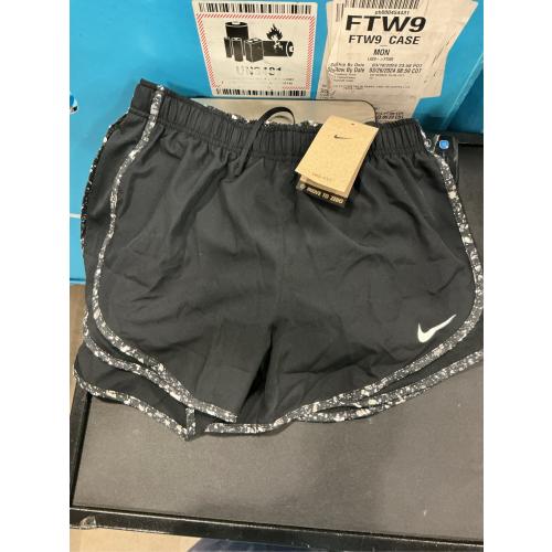 S Nike Women's Dry Tempo Short-black-s