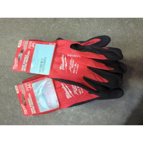 2pk Milwaukee 10 XL Cut-Resistant Level 4 Nitrile Dipped Gloves,