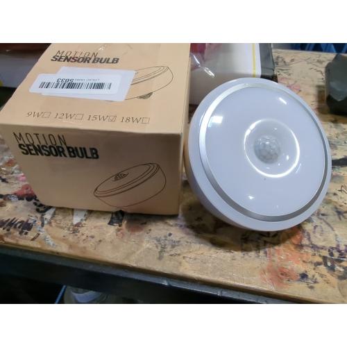 Bonlux PIR Motion Sensor LED Ceiling Light, 15W (150W Equivalent) E26 Medium Base Dusk to Dawn LED Ceiling Light Auto On/Off Night Light for Walkway Porch Garage Basement Patio, Daylight 6000K