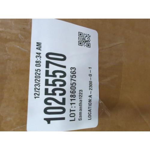 Safety 1st Easy Install 28'' Walk Thru Gate, Fits Between 29'' and 38'', Black, 1-Pack,(GA105CBLK)