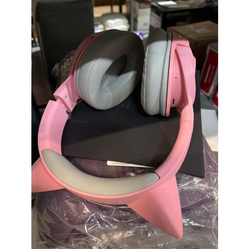 Razer Kraken Kitty V2 USB Headset with RGB Kitty Ears - Quartz Edition