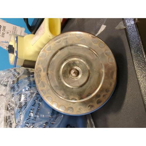 Le Creuset 1.7 Quart Enamel on Steel Whistling Tea Kettle - Blue - 1.7 Quart