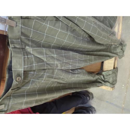 Aesido Mens 2XL-XL Green 3pc Suit Plaid Tuxedos Business Suits Slim Fit Double Breasted