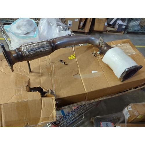 Front Catalytic Converter 16581 0795267 Compatible with 10-14 Chevy Equinox 12-15 Captiva Sport 10-14 GMC Terrain 2.4L L4