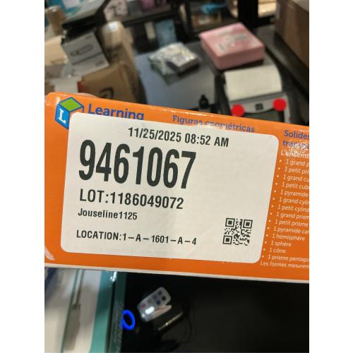 Learning Resources View-Thru Geometric Solids - Classroom Must Haves, Teacher Supplies, Geometry Set, Pattern Blocks, Homeschool, 3d School Shapes For Teaching, Math Manipulatives Essentials