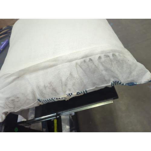 Pacific Palm Beach Cube Decoration Pillow