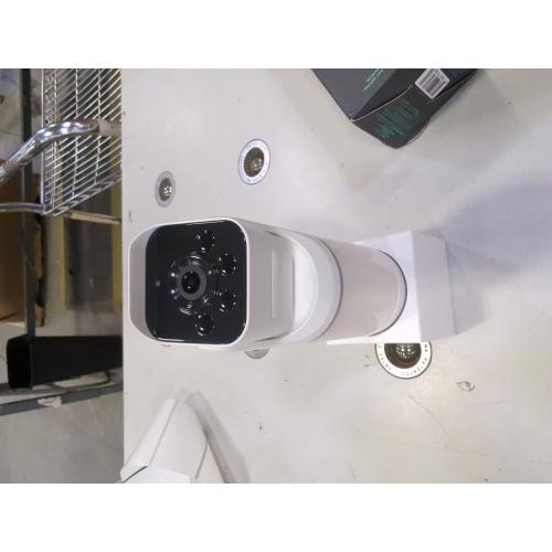 White Bulb Cam Plug-In, 2K Wireless HD Security Camera Outdoor Indoor Full Color Day and Night, Dimmable LED Bulb