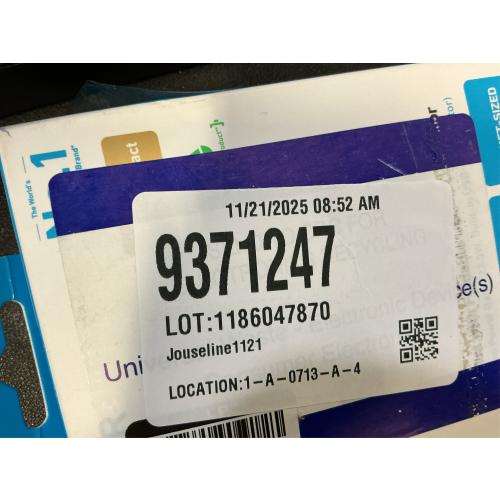 Anker - Nano Power Bank with Built-in Foldable USB-C Connector - Black