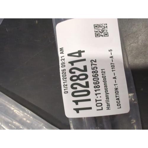 2 PCS Urbanite 10-1/16 in. (256mm) Modern Polished Chrome/Black Chrome Bar Cabinet Pull