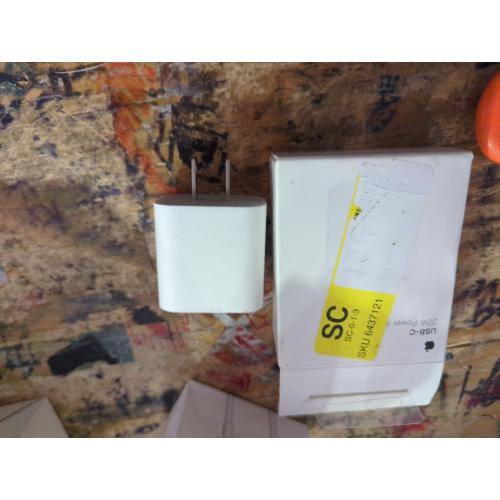 Apple 20W USB-C Power Adapter