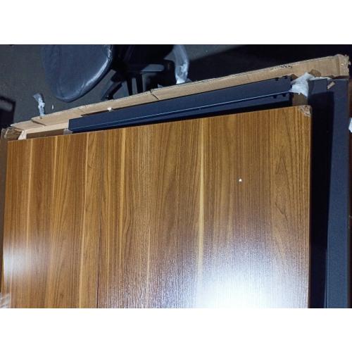 Extendable Kitchen Table  (NO TEST)