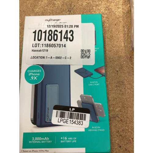 myCharge Maglock 3k 3000mAh/12W Wireless Charger   USB-C Power Bank - Blue