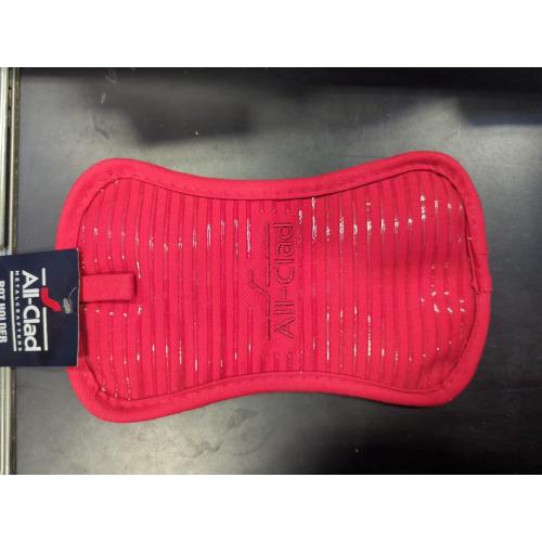 All-Clad Textiles Deluxe Heat and Stain Resistant Pot Holder. Silicone Treated Heavyweight 100-Percent Cotton Twill Hot Pad, Machine Washable, 6-inches by 10-inches, Chili Red