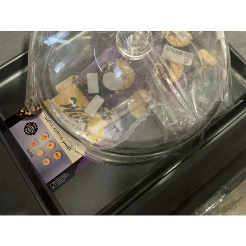 Wilton Ultra Bake Professional 12 x 16 Nonstick Large Baking Pan & 12 Plastic Cake Tray with Lid - Room Essentials™: BPA-Free Round Dessert & Bakery Tray, Dishwasher-Safe, Clear ( has an imperfection on plastic tray)