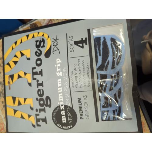 DOK TigerToes Premium Non-Slip Dog Socks for Hardwood Floors - Extra-Thick Grip That Works Even When Twisted - Prevents Licking, Slipping, and Great for Dog Paw Protection (Breezy Blue, Medium)