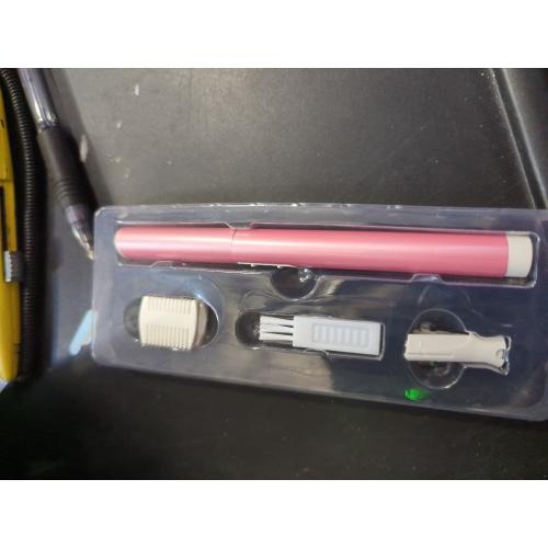 Eyebrow Trimmer, Facial Hair Trimmer Precision Detailer with Rinseable Blade, Battery Powered Double-Sided Eyebrow Razor with Comb, Compact Pen-Size Safe Painless Shaver for Chin Peach-Fuzz