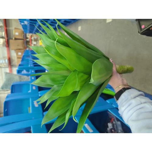 Velener Artificial Agave Plant,18 Inch, Faux Aesthetic Plants for Home Decor, Realistic UV Resistant Fake Agave Plants Without Pot, Set of 1