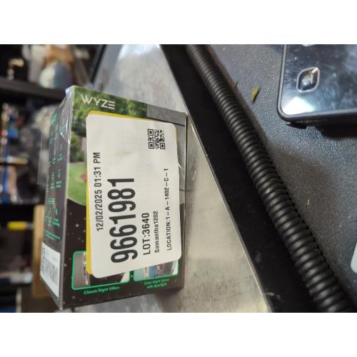 Wyze Cam V4 Plug-in Indoor and Outdoor Smart-Enabled Security Camera