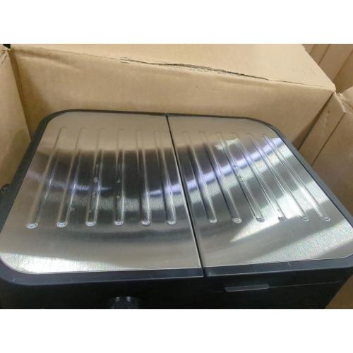 Color Black De'Longhi - Stilosa 15 Bar Pump Espresso Machine - Black and Stainless