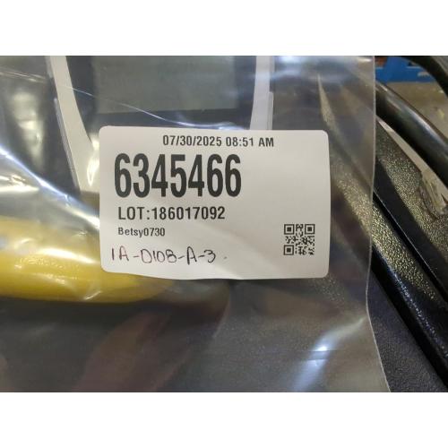 Size s..C'est La Vie Paris France T-Shirt