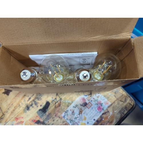 4 pack....Bombillas LED  equivalentes a 60 W, regulables, estilo vintage, casquillo E26, luz blanca cálida 2700 K, ST58, 8 W, 800 lm, CRI superior a 80, bombillas LED decorativas de filamento antiguo, cristal transparente, paquete de