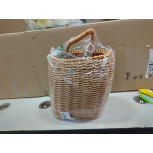 BESPORTBLE Woven Hanging Basket Natural Wicker Handed Storage Basket Organizer Wicker Hanging Storage Bins Seagrass Wall Basket Garden Plant Baskets for Home Wedding Decorations Crystal Display Shelf