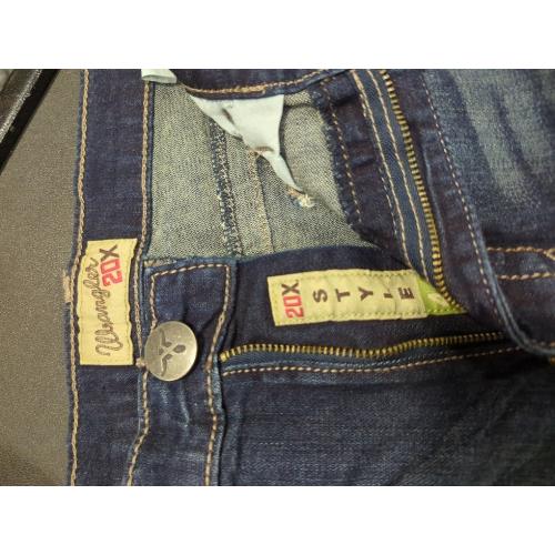 32x34 Wrangler 20X Men's 44 Slim Fit Straight Leg Jean - Pineywoods