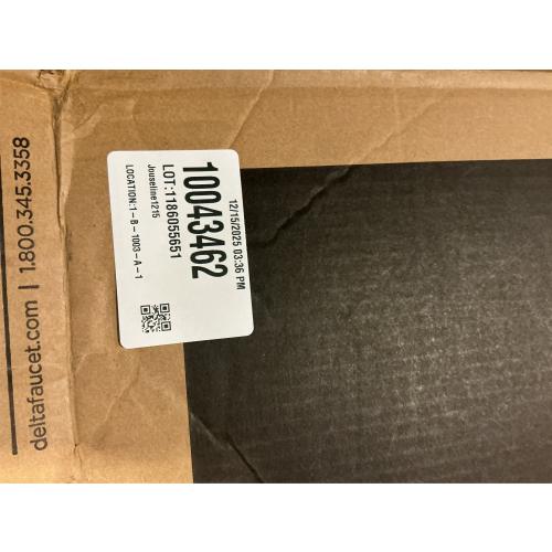 Delta Wycliffe Slow-Close Elongated Toilet Seat, White