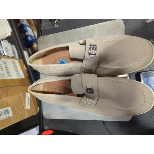 Guess Men's Quido Loafer (size 10.5)