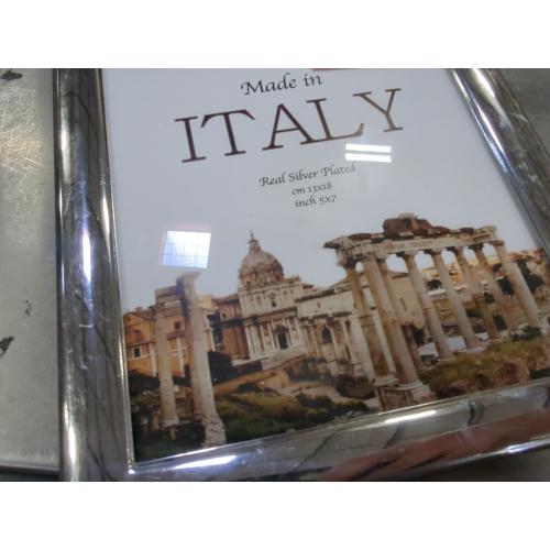 Beltrami 5 x 7 Picture Frame