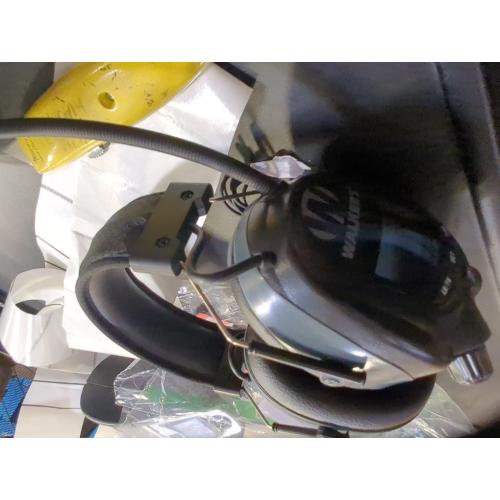 WALKER'S Digital AM/FM Radio Muff - 25dB Noise Reduction Rating Hunting Shooting Hearing Protection Electronic Earmuffs w/ Radio, MP3/CD Player Jack, 2 AAA Batteries Included