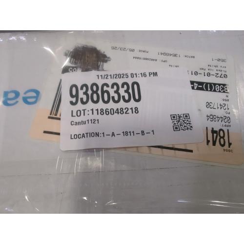 Midea Ice Maker Countertop, Bullet Ice, 26 Lbs Daily Production, 2 Ice Sizes, White