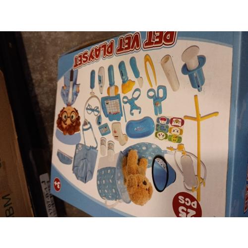 Meland Toy Doctor Kit for Kids - Pretend Play Doctor Set with Dog Toy, Carrying Bag, Stethoscope Toy & Dress Up Costume - Doctor Play Gift for Kids Toddlers Ages 3 4 5 6 Year Old for Role Play