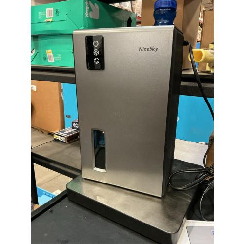 NineSky Dehumidifiers for Home, 95 OZ Water Tank, (1000 sq.ft) Dehumidifiers for Bathroom Bedroom Basement with Auto Shut Off,7 Colors LED Light