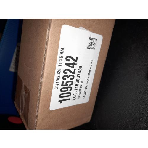 Flip Up License Plate Holder, Vibration Proof Flip Up License Plate Bracket, Universal Winch Mount Front Frame for Most Off Road Cars Trucks SUVs