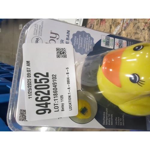 Dreambaby Duck Baby Bath Thermometer – Instant Results, Digital Water & Room Temp Reader – Fun Floating Toy for Newborns