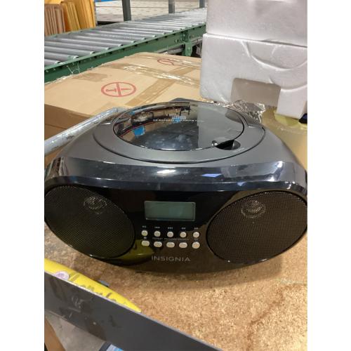 Insignia - CD Boombox with AM/FM Tuner - Black