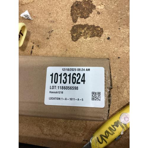 Velener Fall Fake Agave Artificial Plant, Red Fake Succulents Plant for Room Decor, Unpotted Faux Agave Stems Plant for Fall Outdoor/Indoor Decor, 18 inches, Set of 1