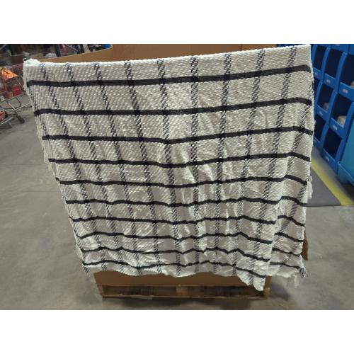 Farmhouse Breathable Soft and Warm Chenille Plaid Throw Blanket for Sofa Couch Bed, Home Decoration Throw with Tassles (Black & White)